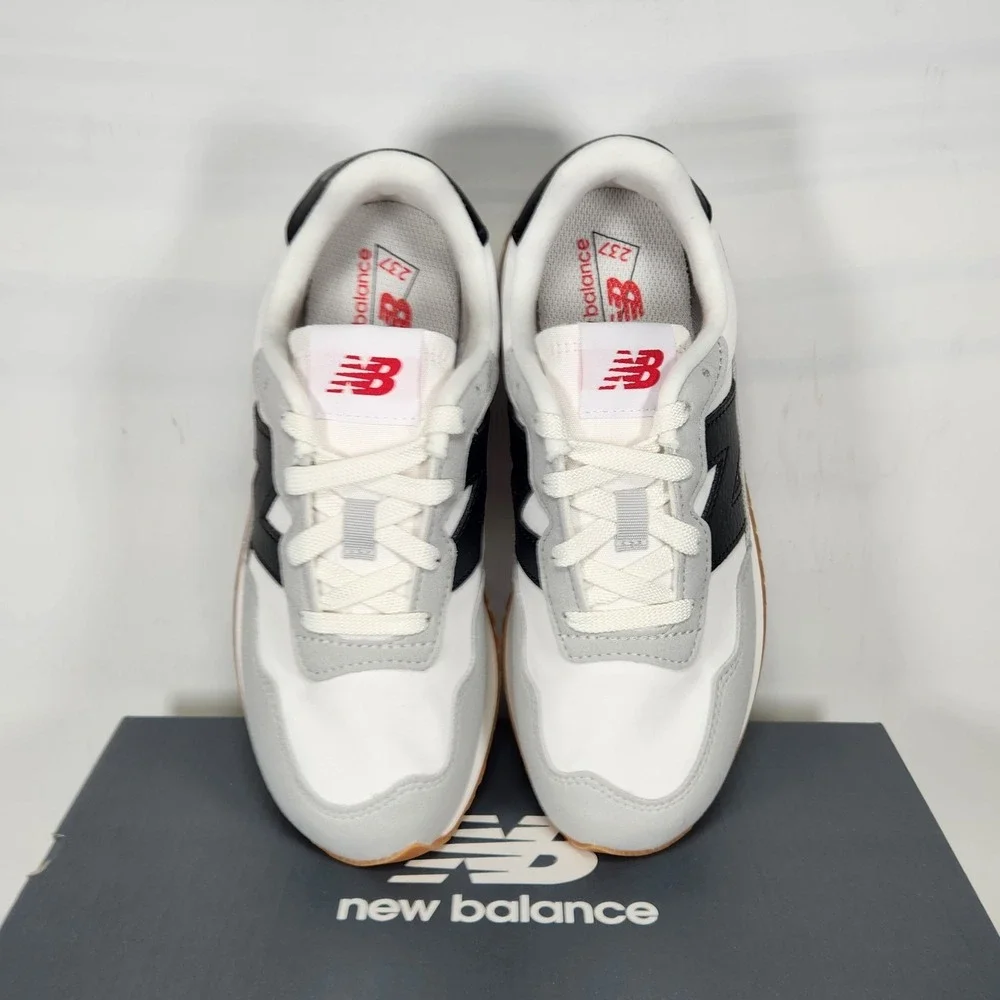 New Balance 237 Sneakers Kids Size 4.5 White Black Heritage Running Shoes